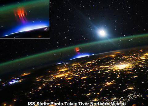 Sprite o spiritelli il misterioso fenomeno registrato dalla Stazione Spaziale Internazionale (Iss)