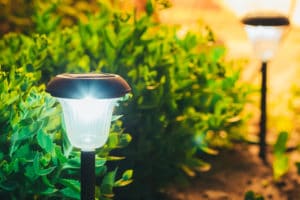 Illuminare il giardino Illuminazione esterni Illuminare il giardino: i consigli per non sbagliare