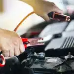 come caricare batteria auto